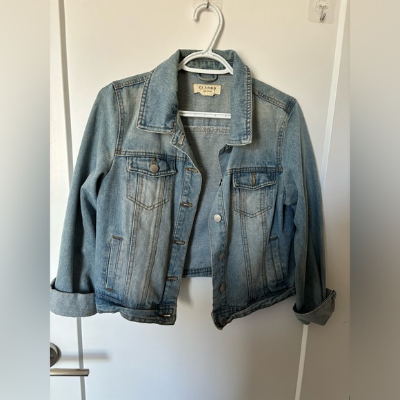Cisono light denim jacket size medium - Picture 1 of 2